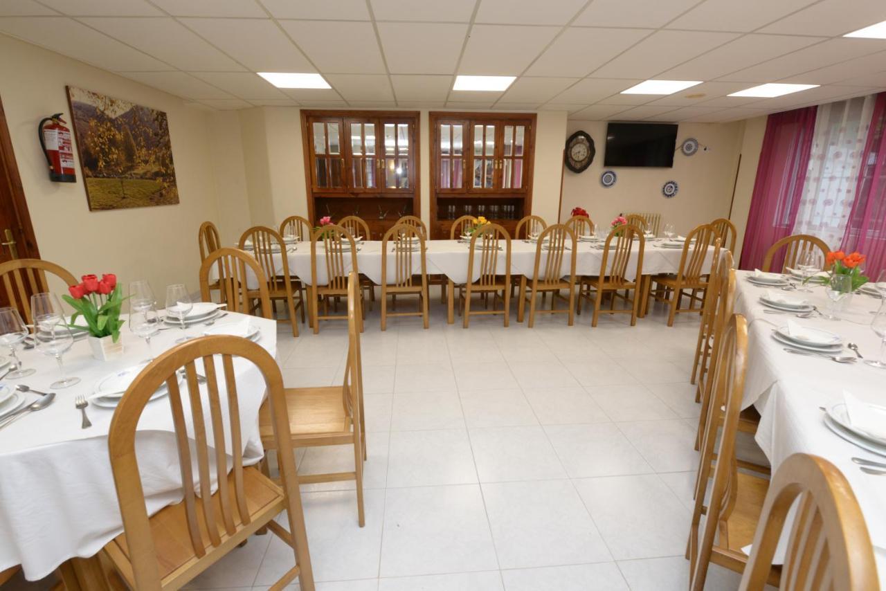 Hostal Casa Abascal Posada De Valdeon Buitenkant foto
