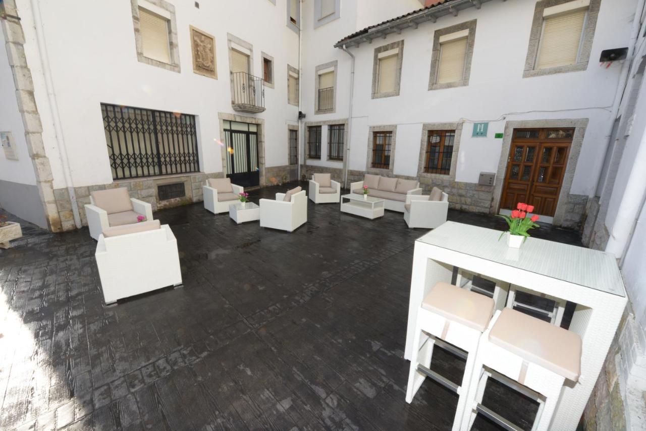 Hostal Casa Abascal Posada De Valdeon Buitenkant foto