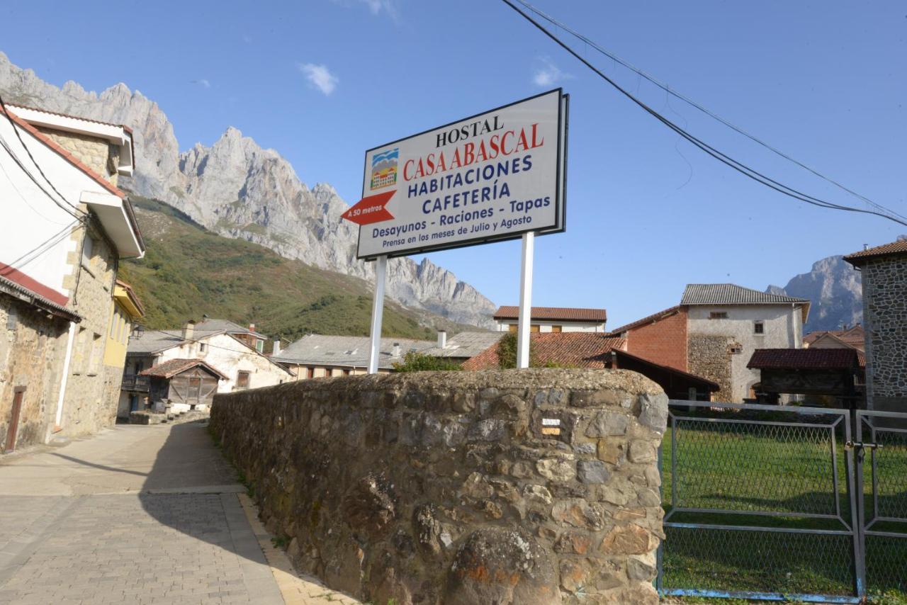 Hostal Casa Abascal Posada De Valdeon Buitenkant foto